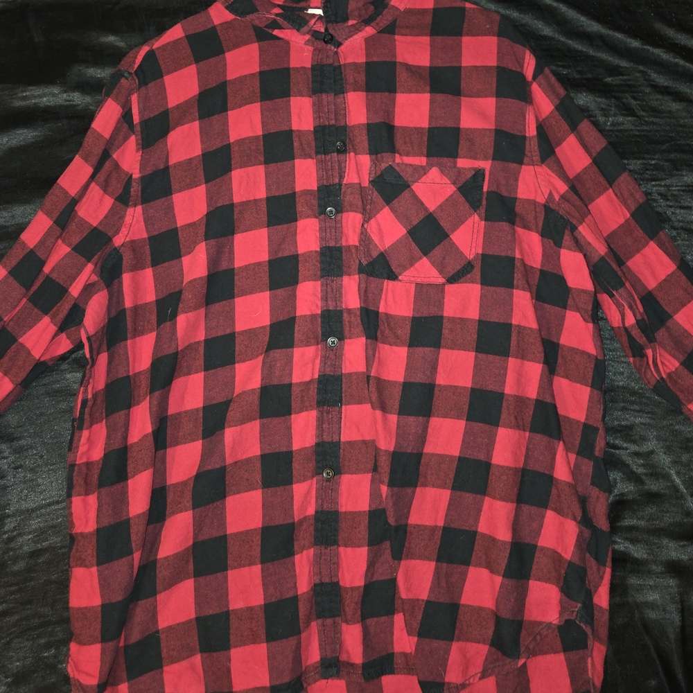 beachlunchlounge Red and Black Checkered Shirt